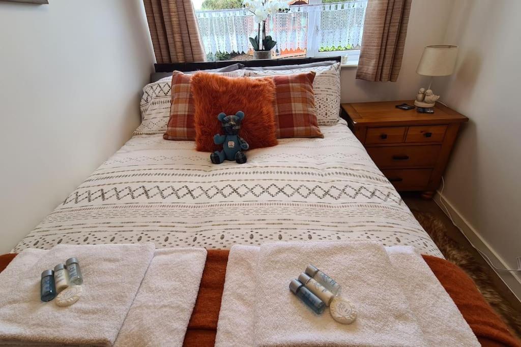 אינברנס Northlea-Scottish Style Cottage מראה חיצוני תמונה